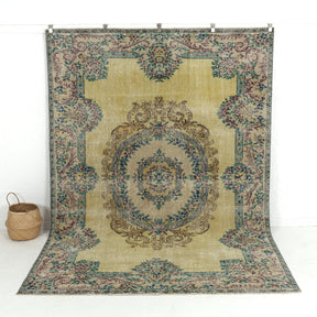 Omira - Dining Room Rug, Authentic Oriental Design