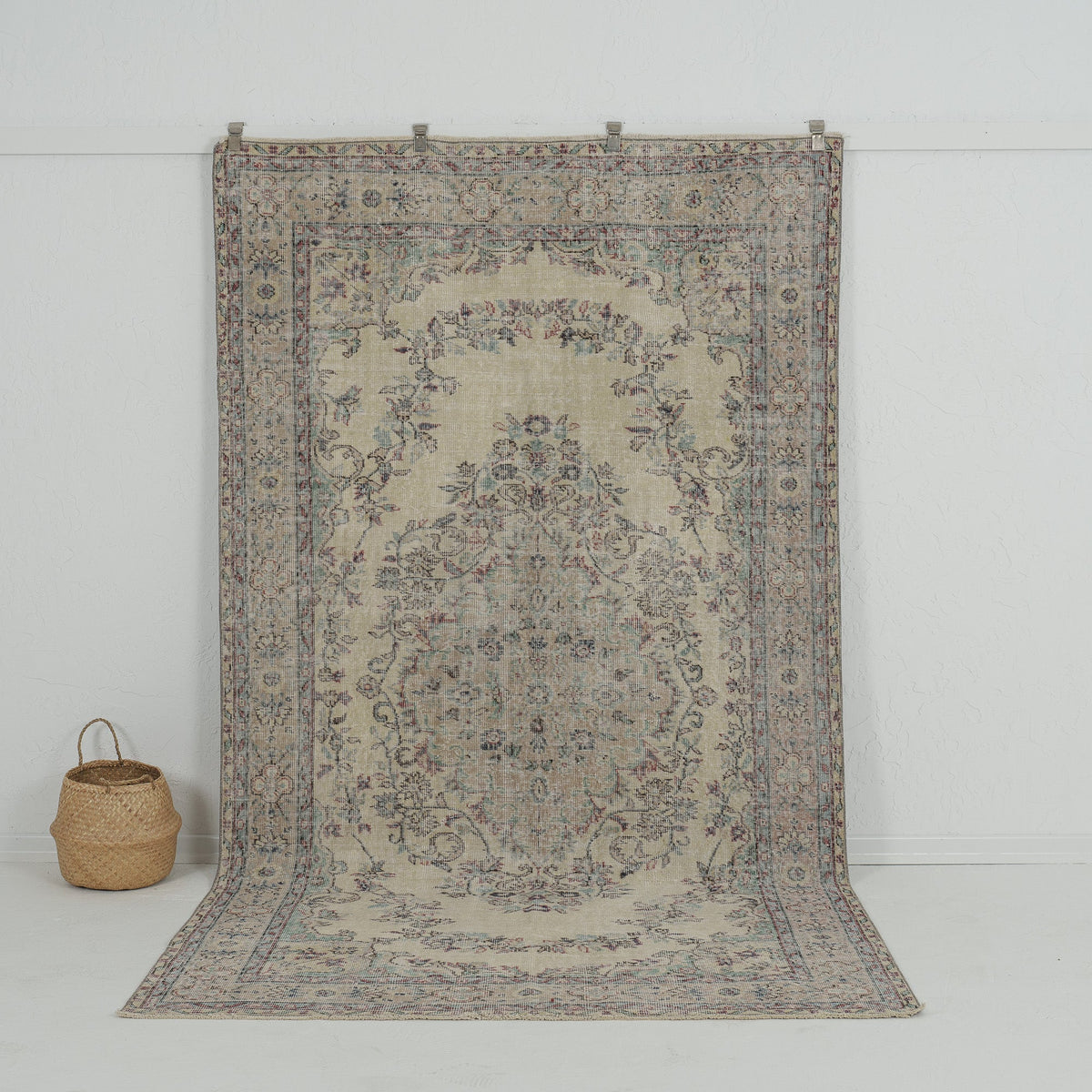 blue vintage 6x10 area rug - perfect for the living room, bedroom, office, entryway, kitchen