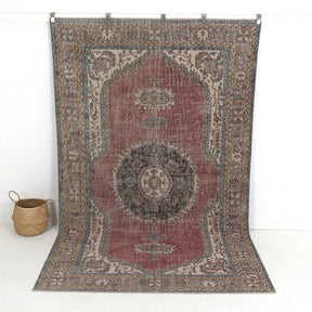 Ferina - Dining Room Rug, Antique Oriental Masterpiece