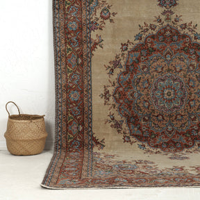 Authentic 6x10 area rug from turkish, in subtle beige tones