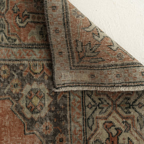 Lunetha - Persian Rug, Handcrafted & Timeless