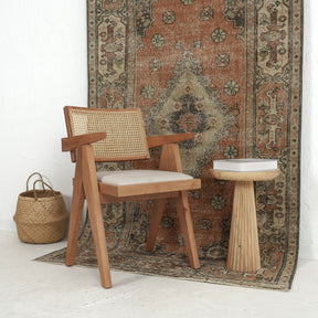 Lunetha - Oriental Rug, Handcrafted for Luxury Living