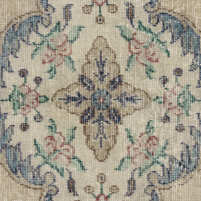 Deylina - Dining Room Rug, Classic Artisan Crafted