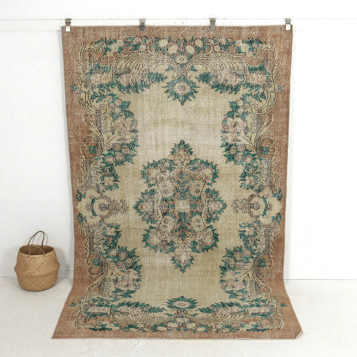 Zinneth - Vintage Turkish Area Rug