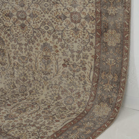 Janet - Vintage Turkish Area Rug