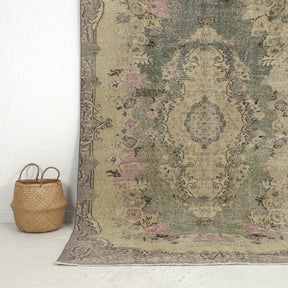 Cherish - Oriental Rug, Handcrafted for Luxury Living