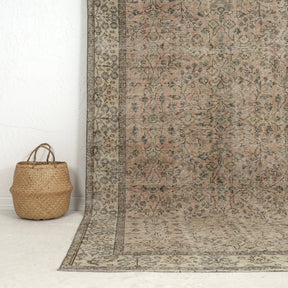 Dervilla - Dining Room Rug, Elegant Oriental Style