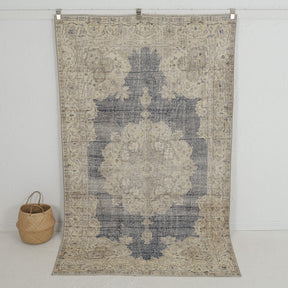 Deetra - Vintage Turkish Area Rug