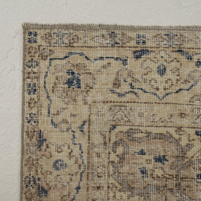 Deetra - Vintage Turkish Area Rug