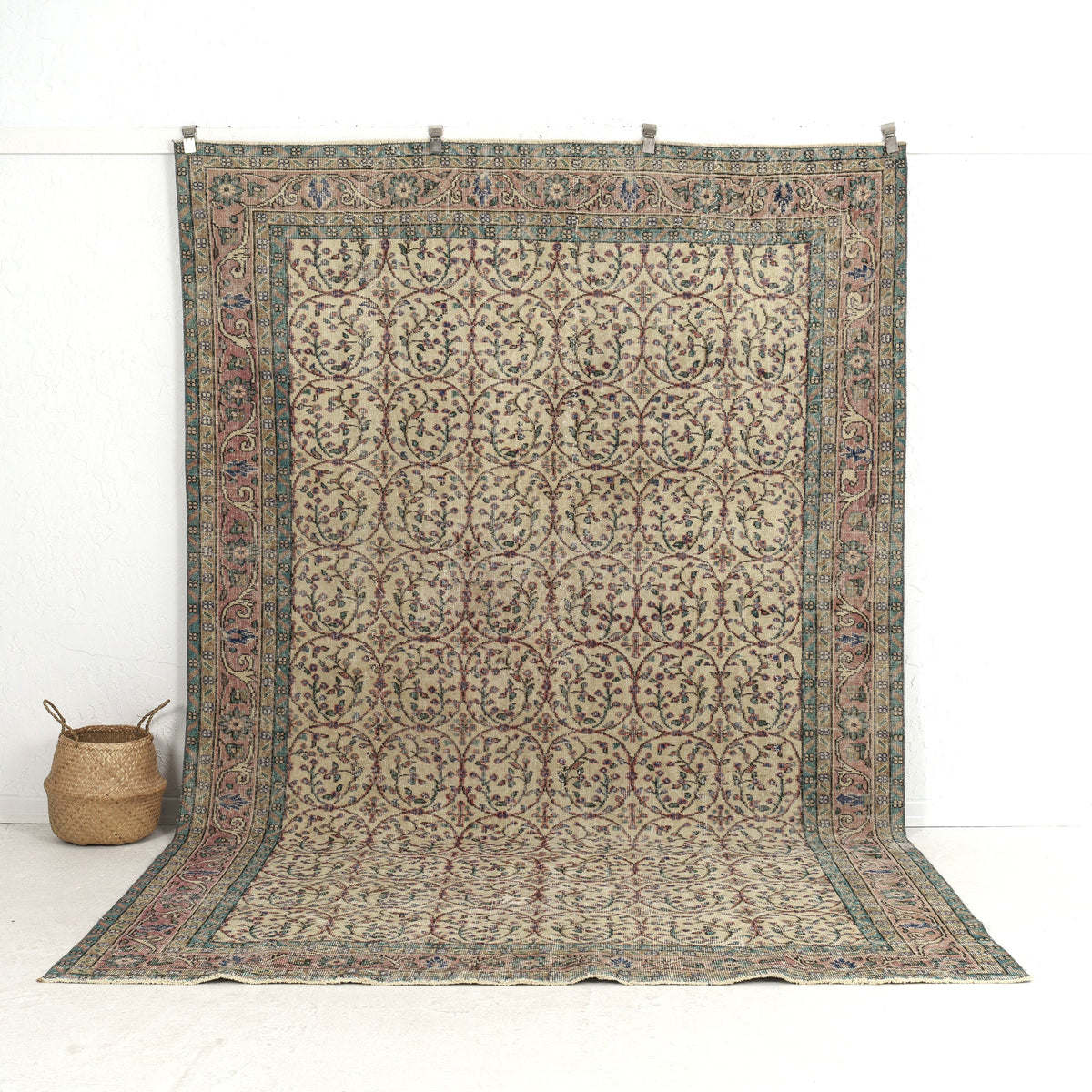 Lyricelle - Vintage Turkish Area Rug