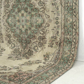 Selindra - Dining Room Rug, Classic Artisan Crafted