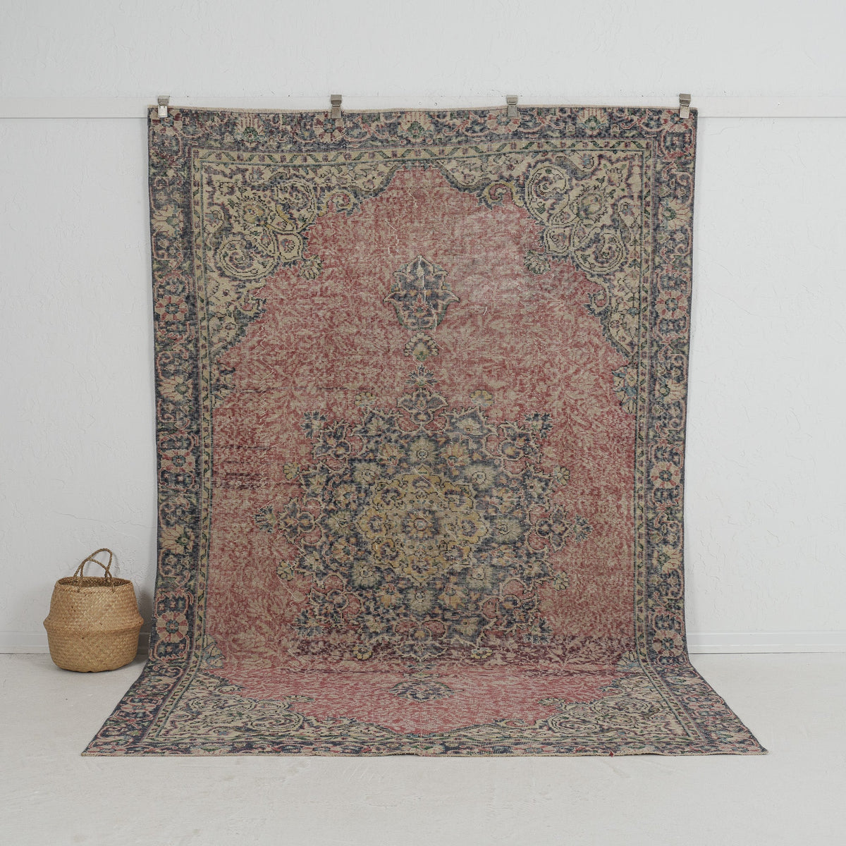 Sorinae - Vintage Turkish Area Rug