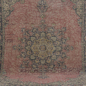 Sorinae - Vintage Turkish Area Rug