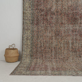 Veyra - Vintage Turkish Area Rug