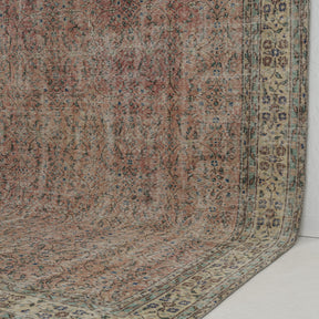 Veyra - Vintage Turkish Area Rug