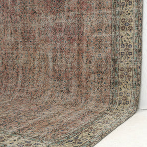 Veyra - Dining Room Rug, Elegant Oriental Style