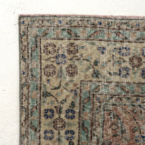 Veyra - Classic Turkish Rug, Vintage Heritage