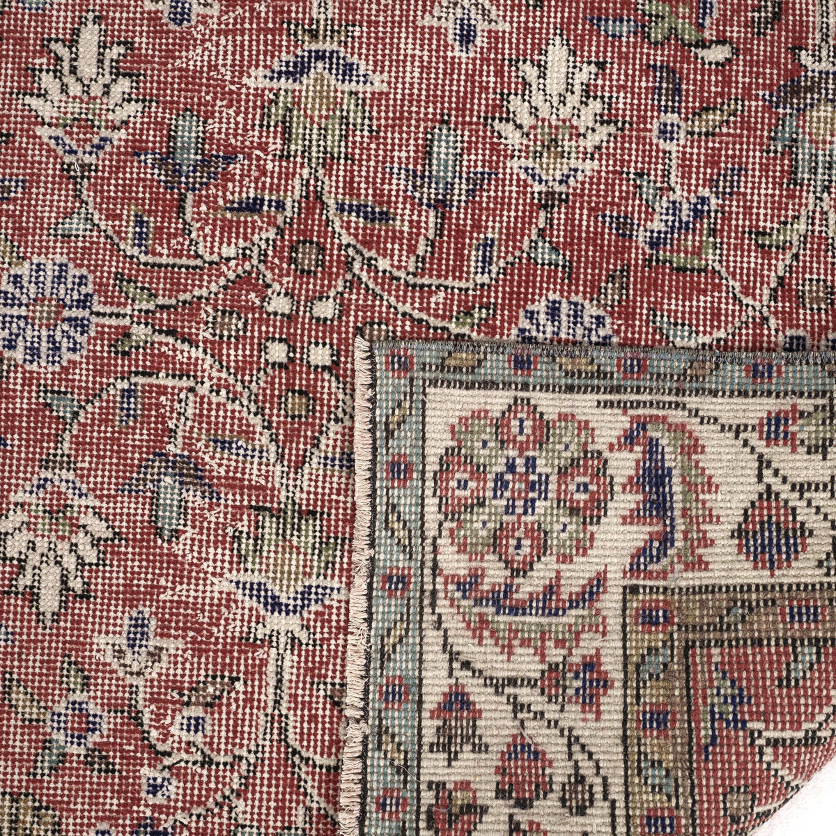 Cleora - Vintage Turkish Small Rug