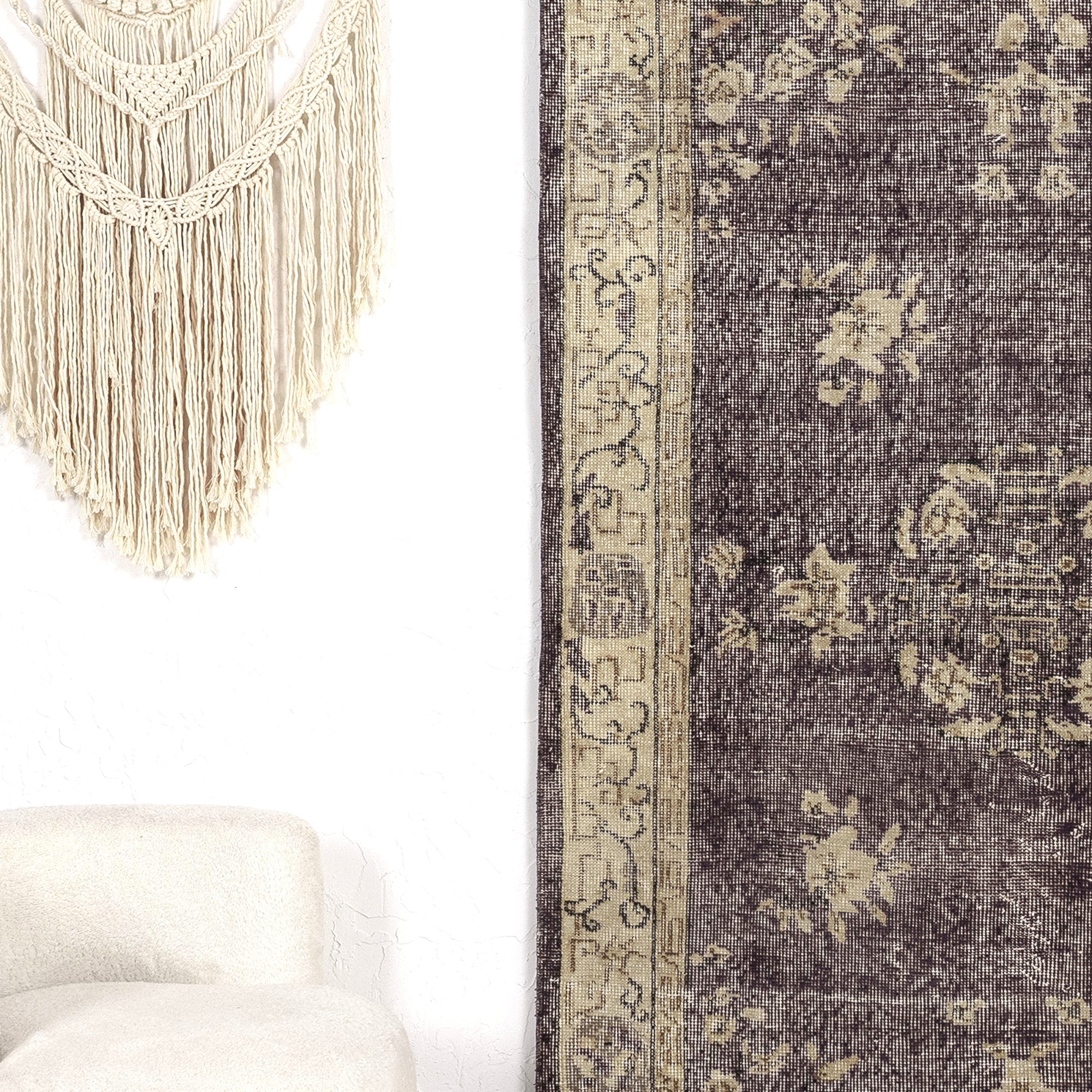 Cordelia - Dining Room Rug, Authentic Oriental Design