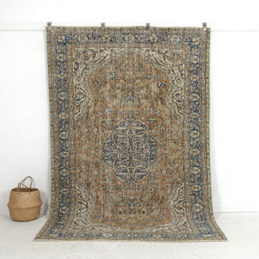 Ksenia - Oriental Rug, Handcrafted for Luxury Living