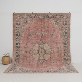 pink vintage 7x10 area rug - perfect for the living room, bedroom, entryway, office, kitchen & dining