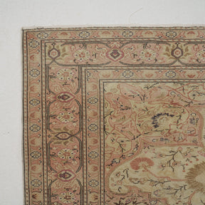 Classic area rug in 9x14 dimensions, crafted in turkish