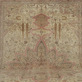 Evelina - Oriental Rug, Exquisite Antique Design