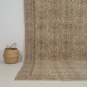 Desyray - Vintage Turkish Area Rug