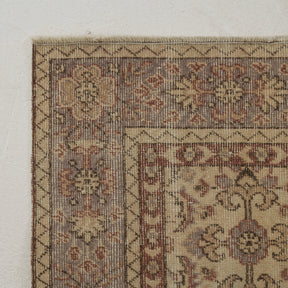 Desyray - Vintage Turkish Area Rug