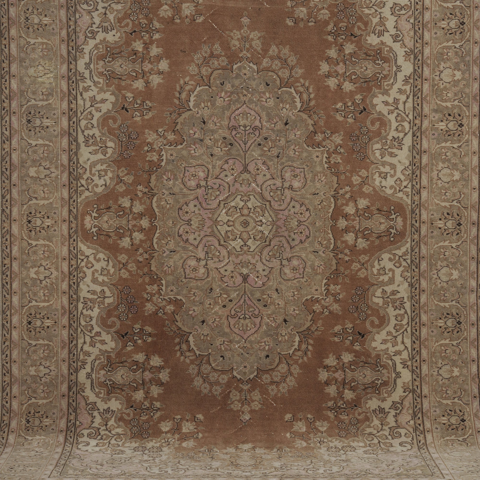 Gilda - Vintage Turkish Area Rug