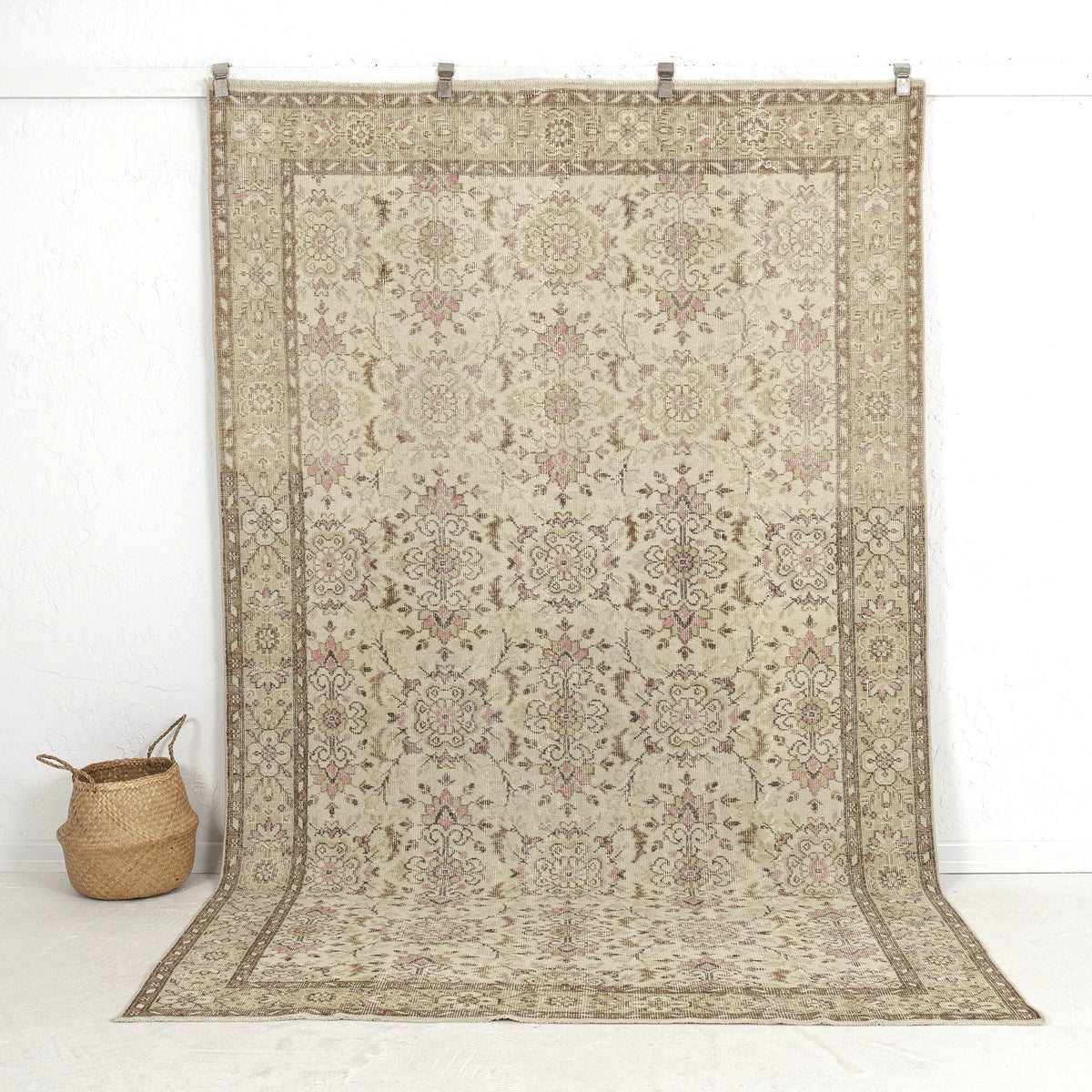 Keahi - Oriental Vintage Rug, Collector's Edition