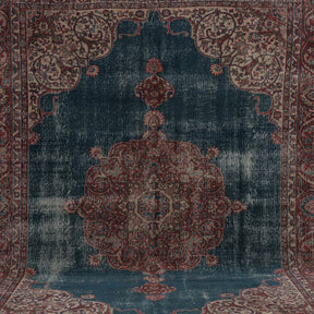 Ofelia - Oriental Rug, Exquisite Antique Design