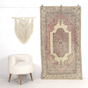 Farica - Dining Room Rug, Elegant Oriental Style