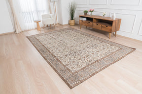 Ryia - Oriental Rug, Handcrafted for Luxury Living