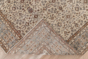 Ryia - Oriental Rug, Exquisite Antique Design