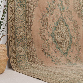 7x10 Persian Rug
