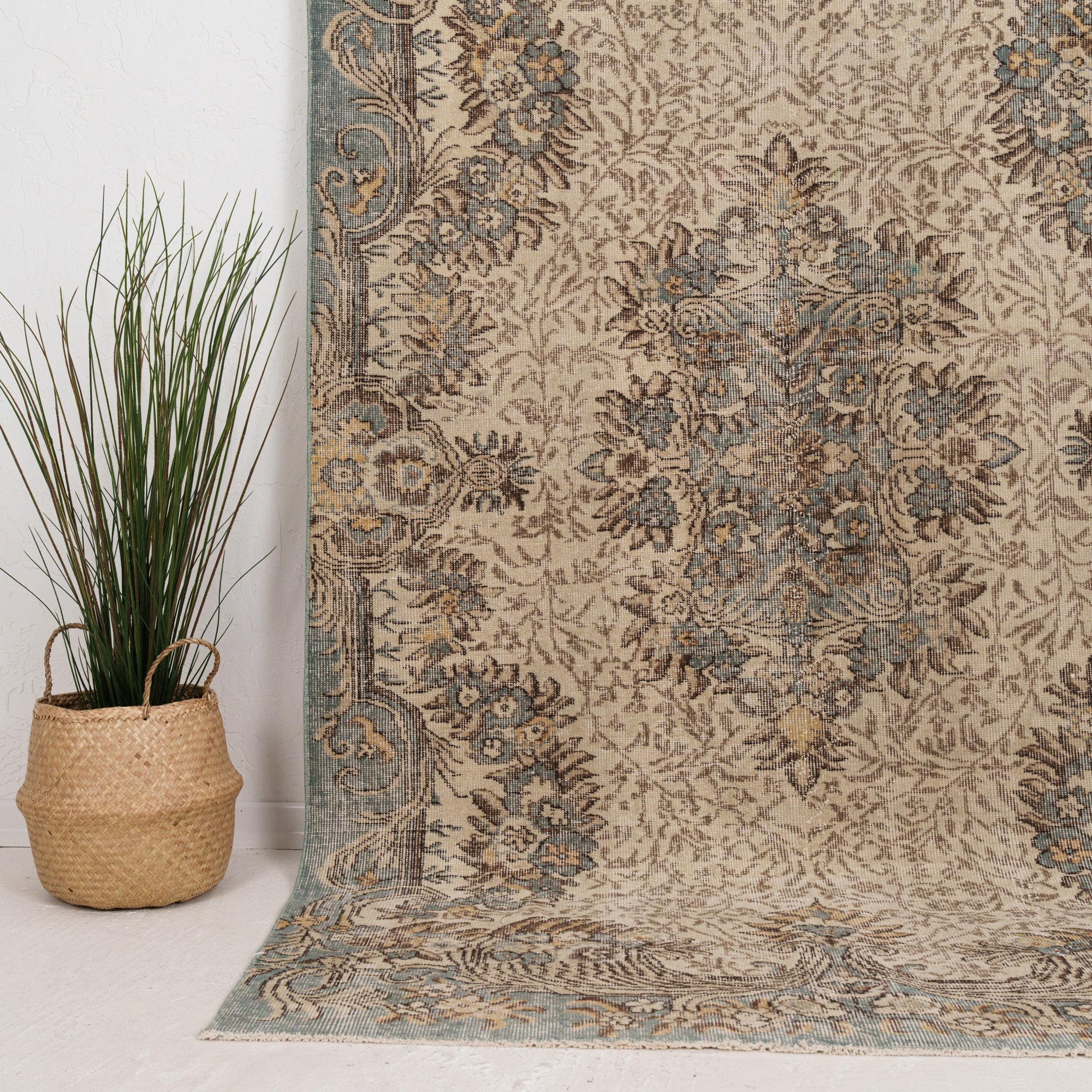 Medium Gray Antique Rug