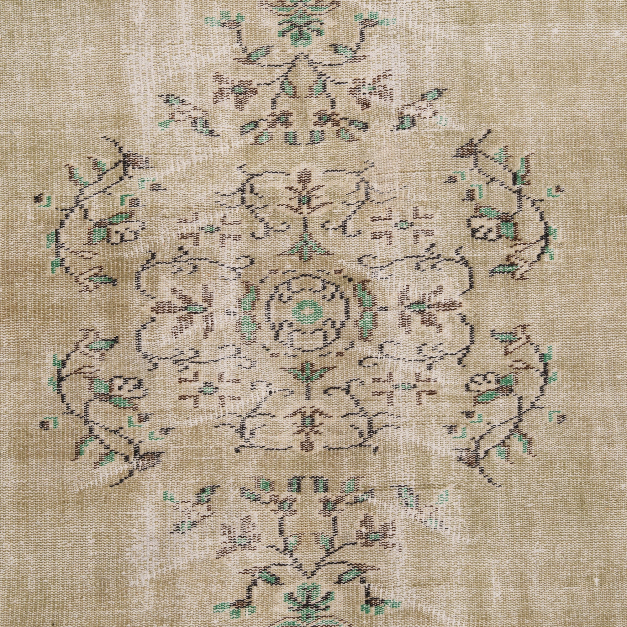 5x9 Vintage Rug