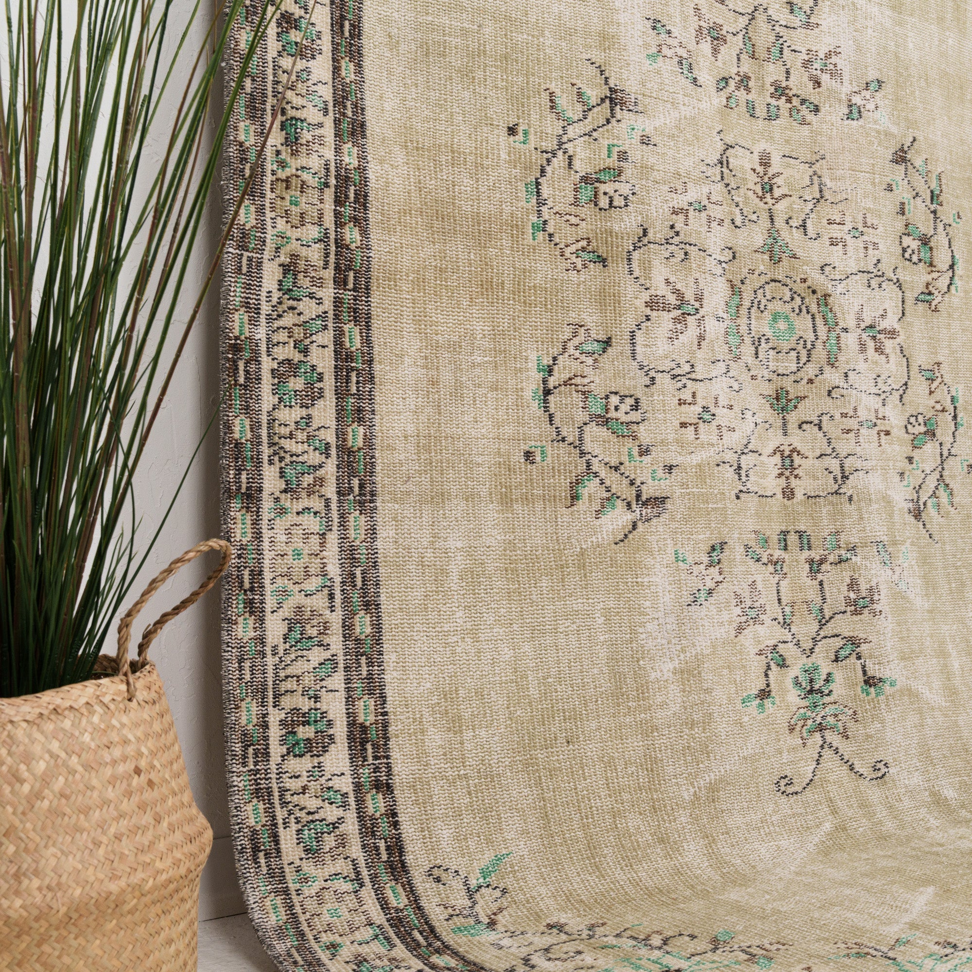 5x9 Persian Rug