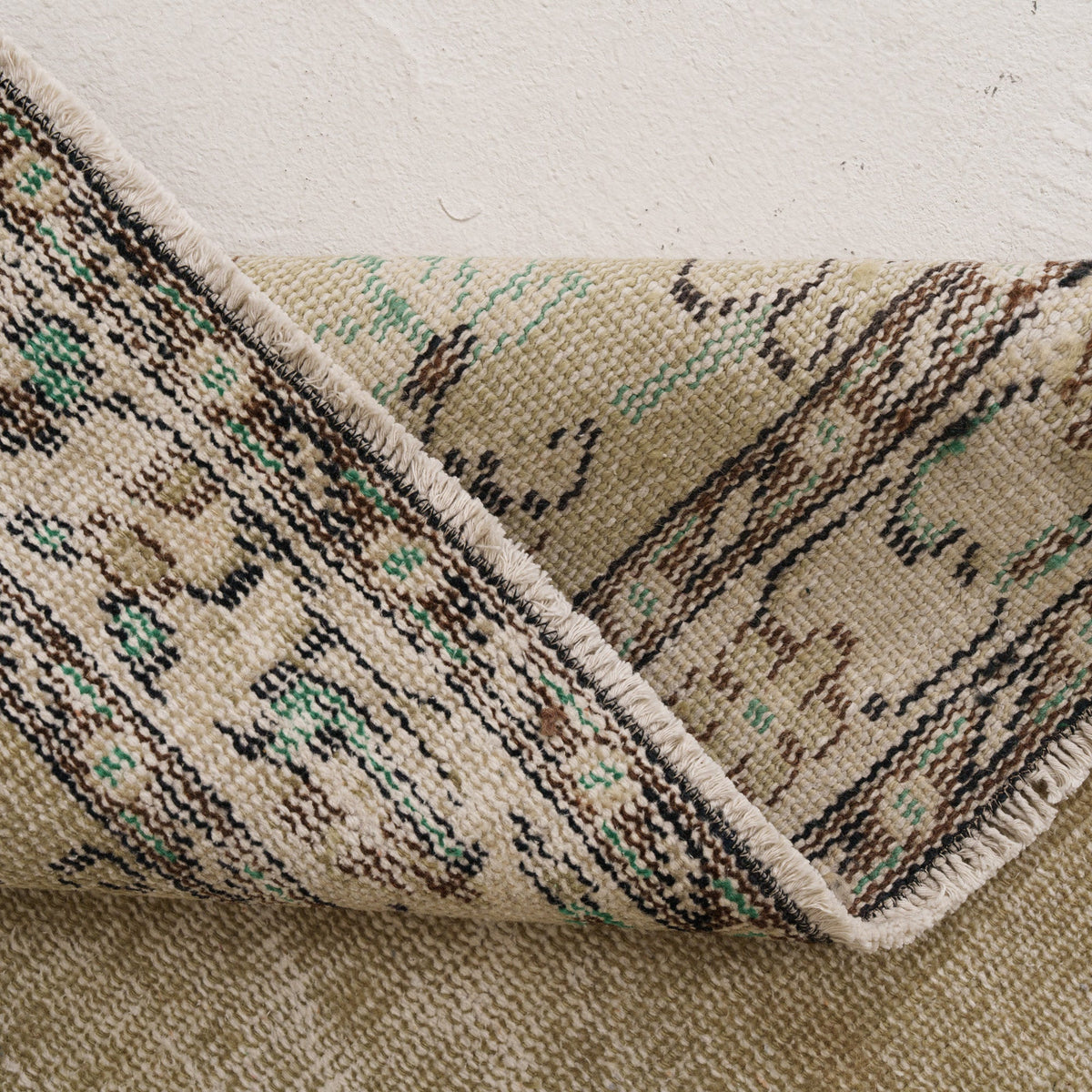 Oriental 5x9 Green Rug