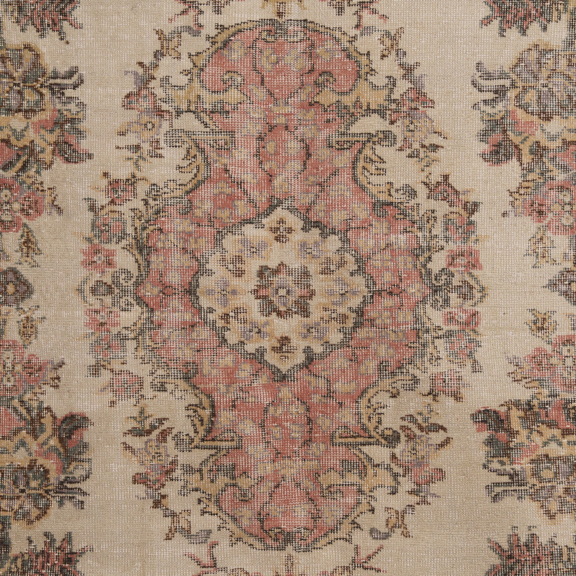 5x9 Vintage Rug
