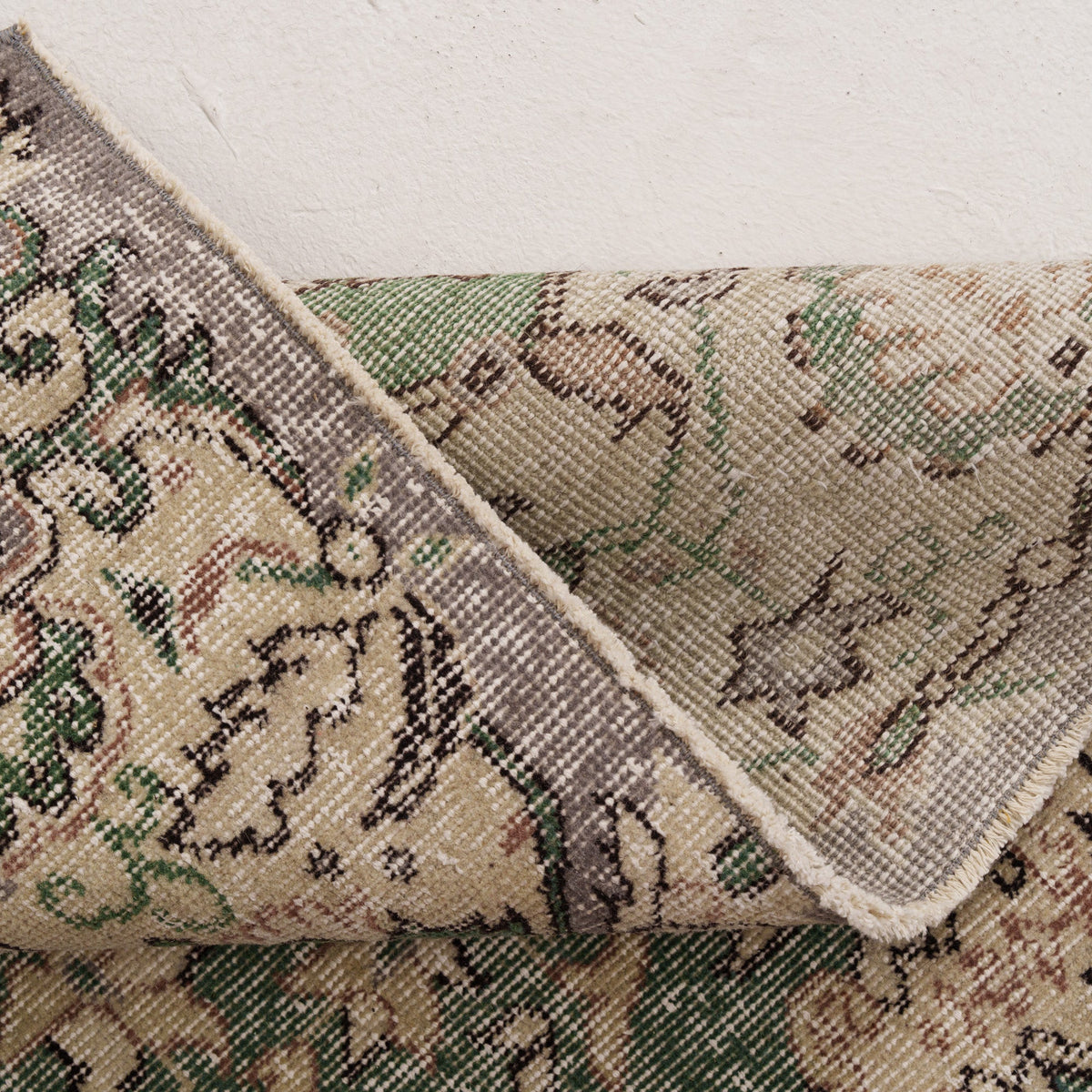 Oriental 7x10 Green Rug