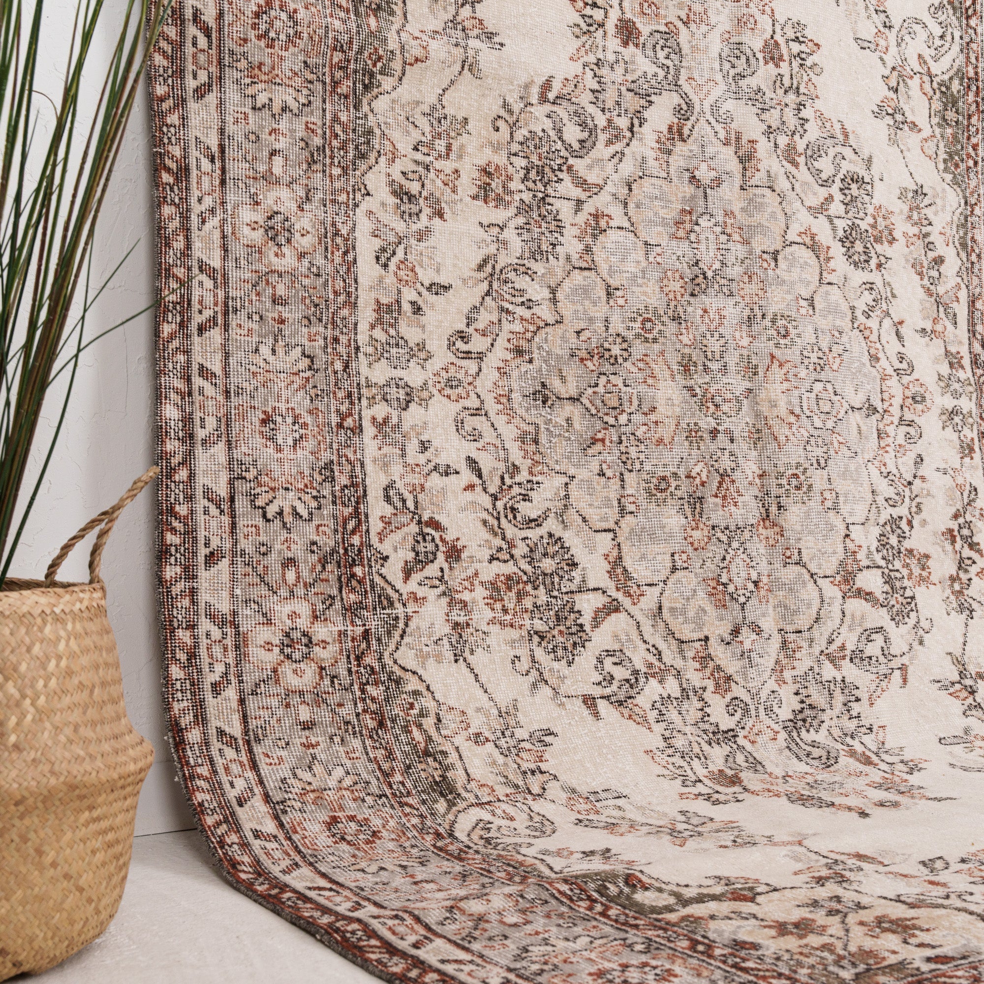 6x9 Persian Rug