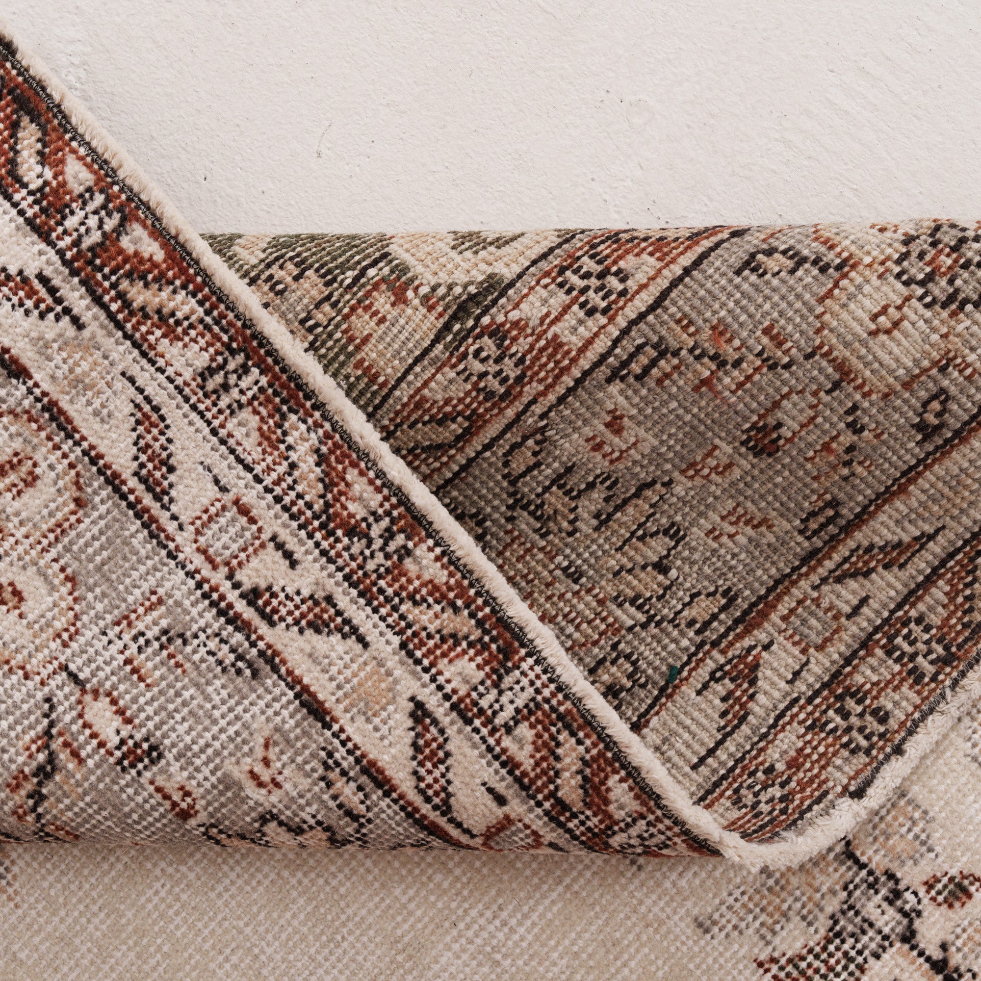 Oriental 6x9 Beige Rug