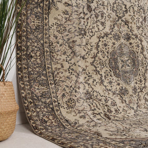 7x10 Persian Rug