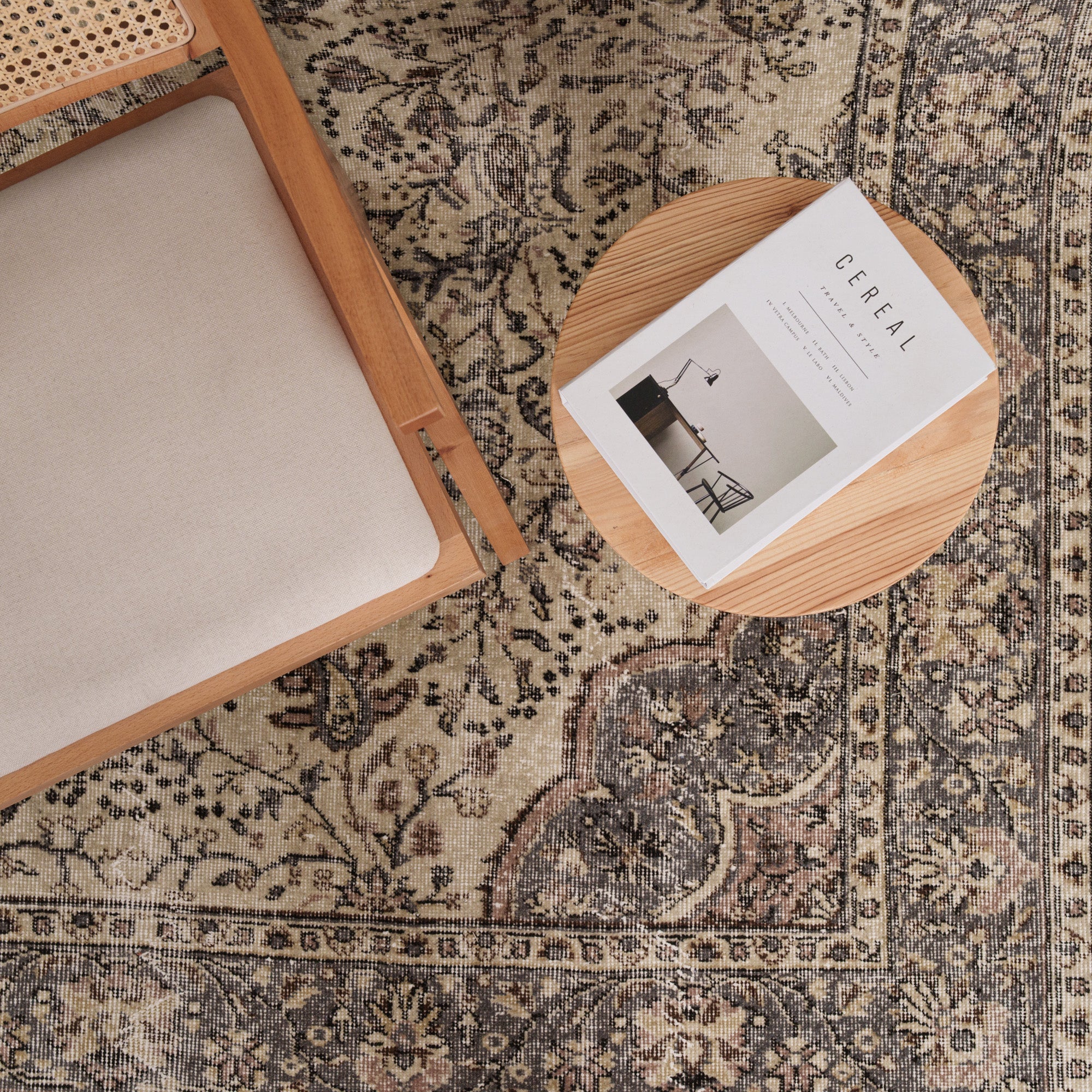 7x10 Beige Turkish Rug