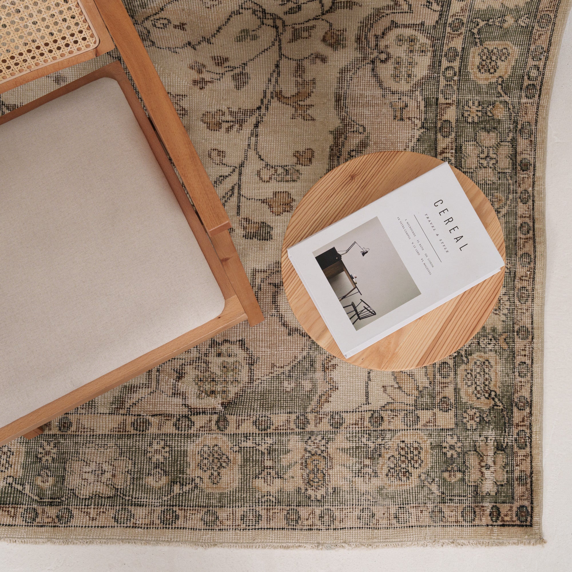 6x10 Beige Turkish Rug
