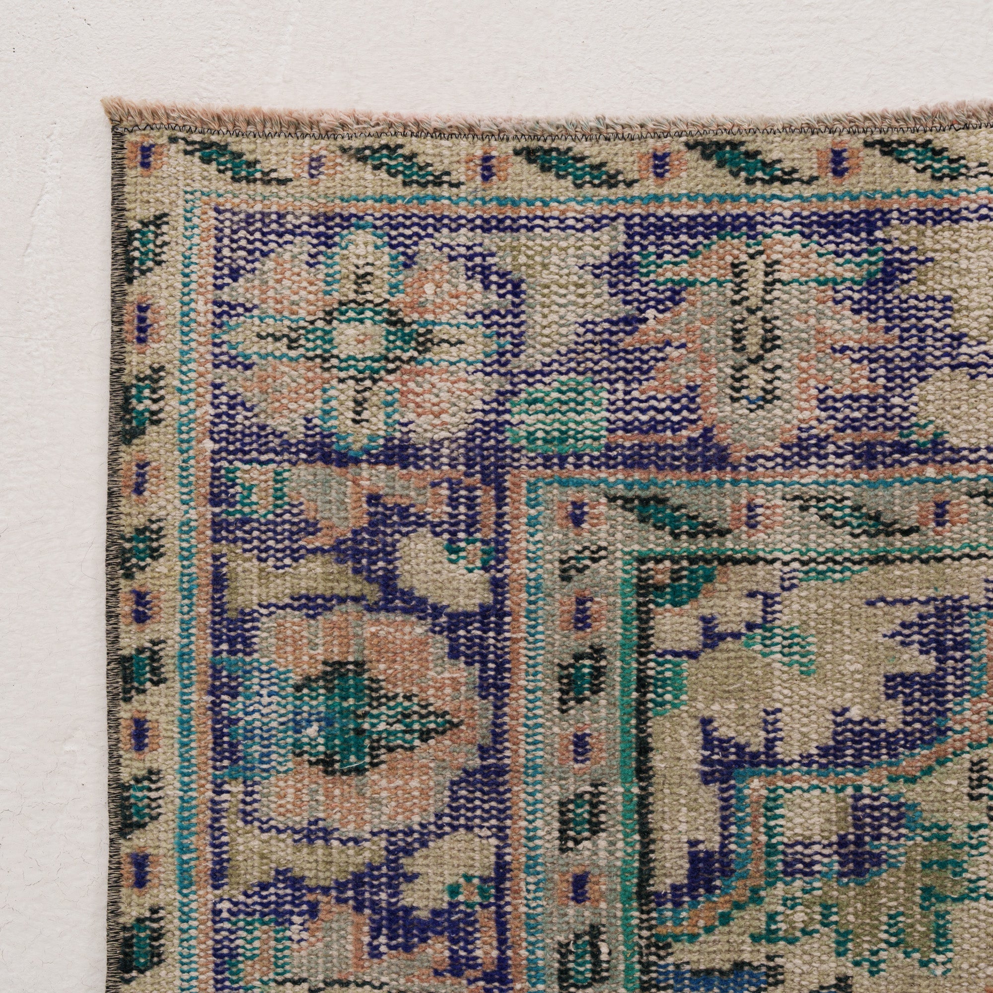 Handmade Vintage Rug