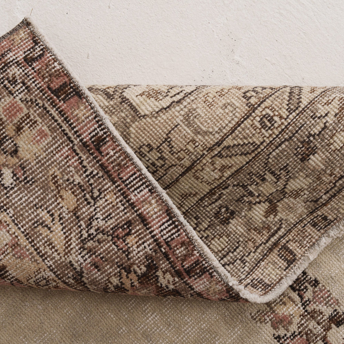 Oriental 5x9 Beige Rug