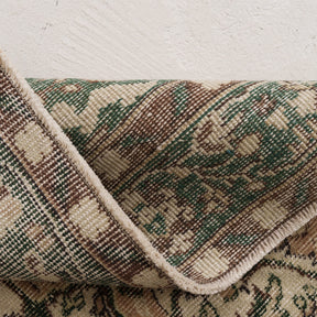 Oriental 5x9 Beige Rug